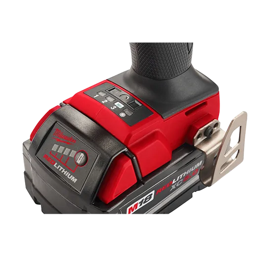 Milwaukee M18 FUEL™ 1/2  Compact Impact Wrench w/ Friction Ring Kit