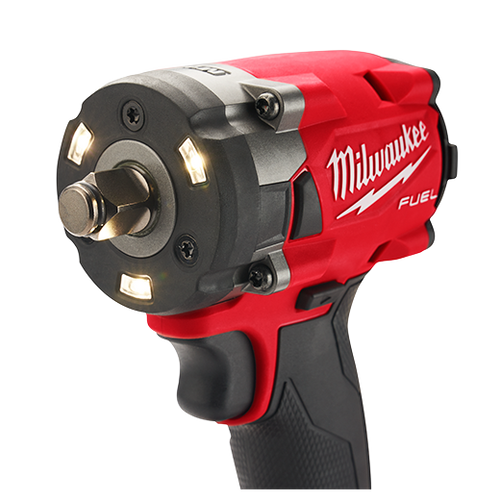 Milwaukee M18 FUEL™ 1/2  Compact Impact Wrench w/ Friction Ring Kit